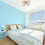 Grand Loc Maison Renovee 8 A 10p, 400m לה טורבל