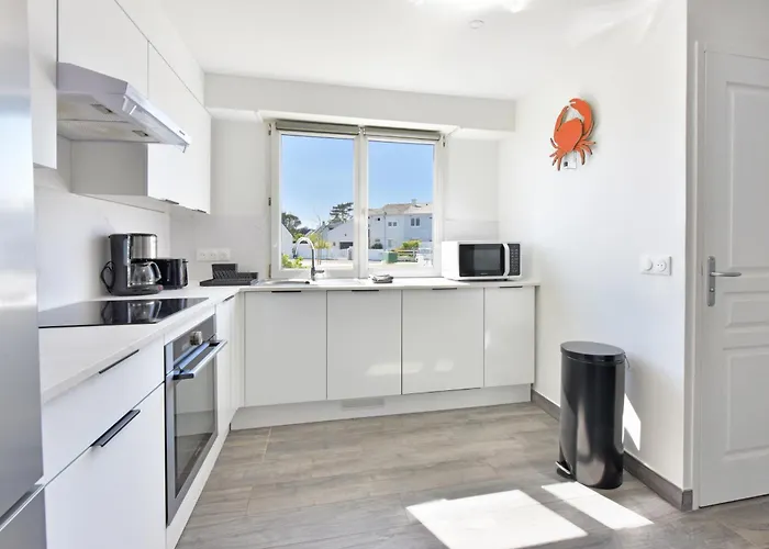 Grand Loc Maison Renovee 8 A 10p, 400m * לה טורבל