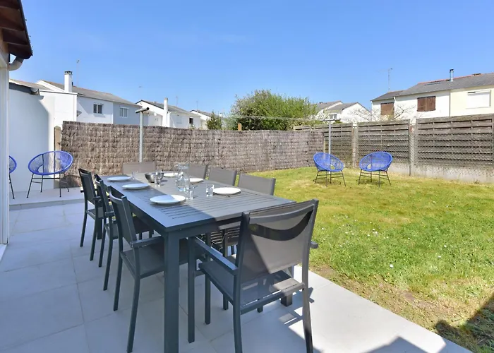 Grand Loc Maison Renovee 8 A 10p, 400m