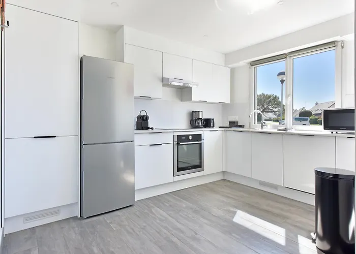 Grand Loc Maison Renovee 8 A 10p, 400m * לה טורבל